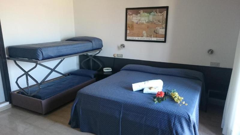 Hotel Grand Meeting Rimini Buitenkant foto